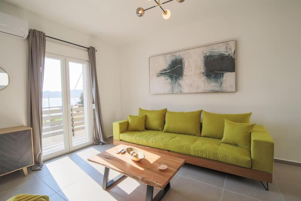 *Oasis* Best View Jacuzzi New Central Apartment Vólos Extérieur photo
